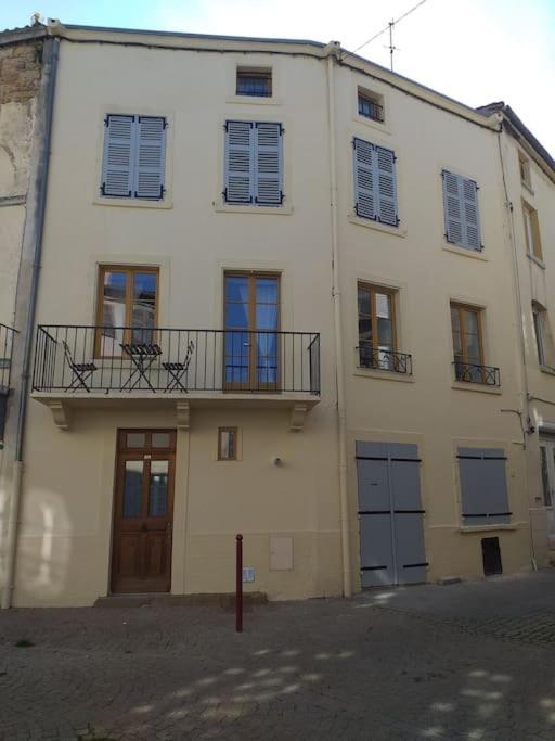 Maison De Ville Vic-le-Comte المظهر الخارجي الصورة